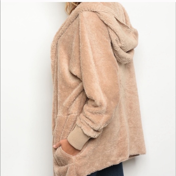 JUST IN‼️BEIGE TEDDY SHERPA FLEECE JACKET- Hoodie - Picture 4 of 5